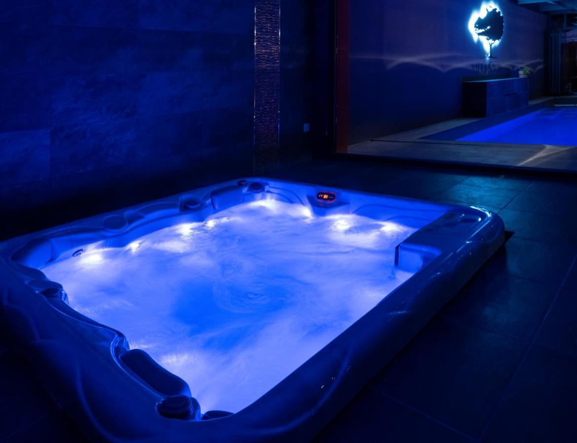 Villa Seyal - Avec Piscine - Jacuzzi - Sauna & Climatisation Le Mans Ngoại thất bức ảnh